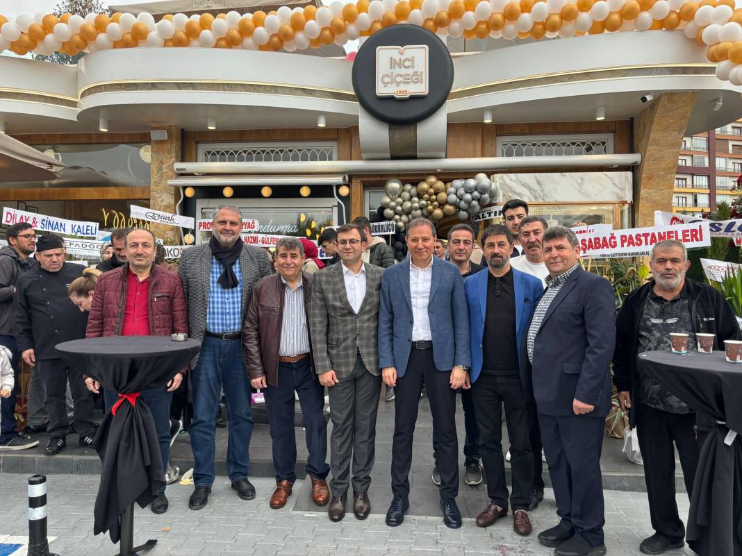 İnci Çiçeği Pastanesi açıldı 1